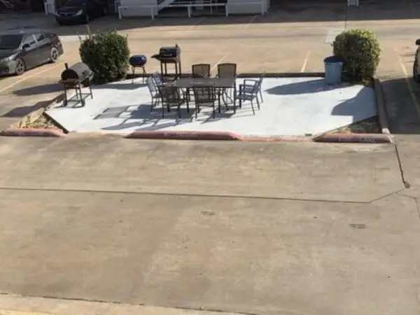 Paris Extended Stay Suites 9